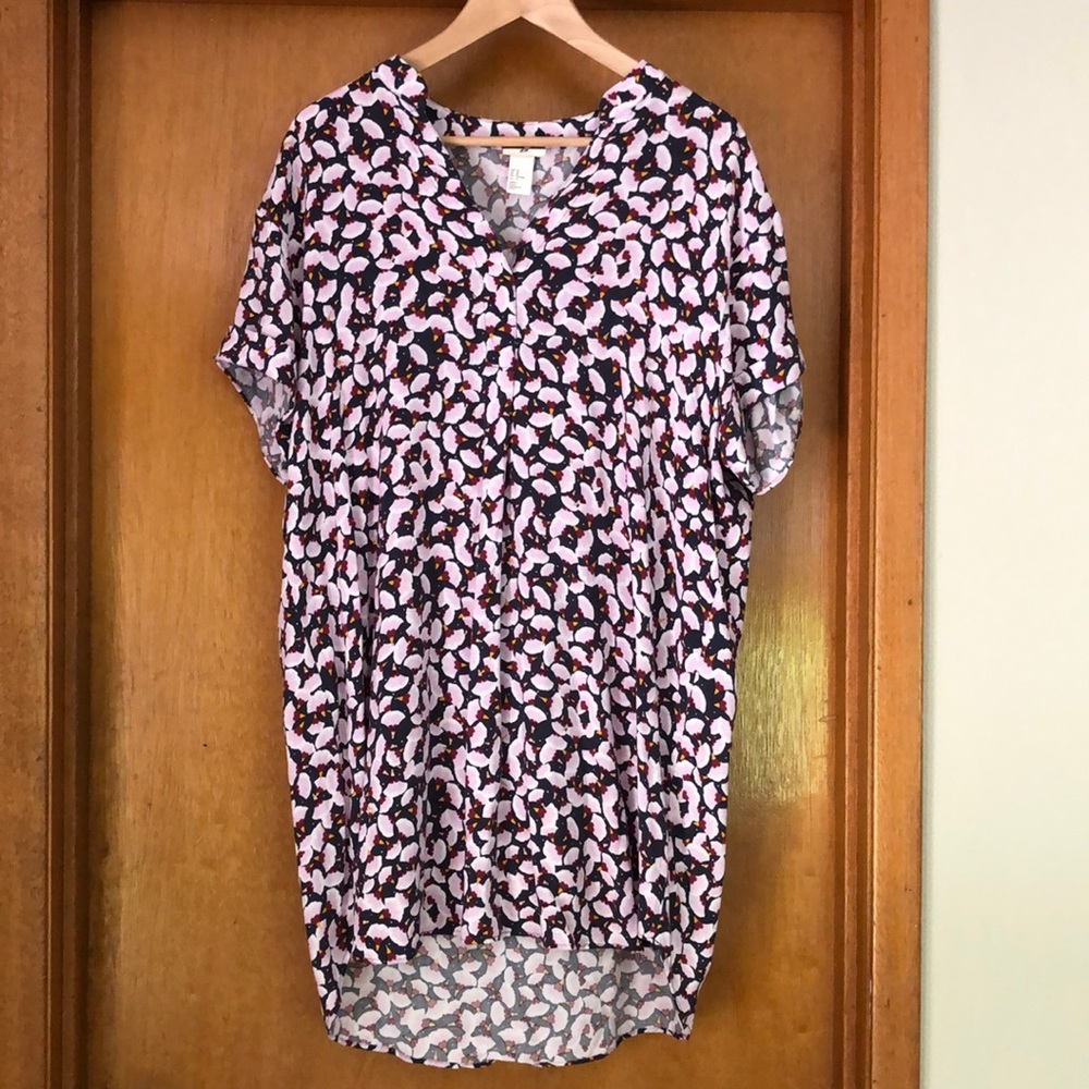 H&M modern print tunic